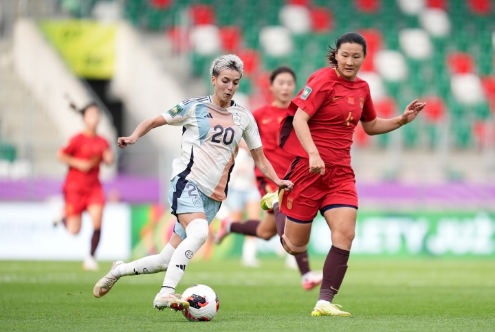 北青:中国U20女足今日启程回国,将在亚运会后进行赛事总结