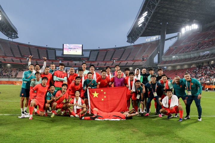 历史首次!自中国代表团参加亚运会以来,男足成绩首次追平男篮