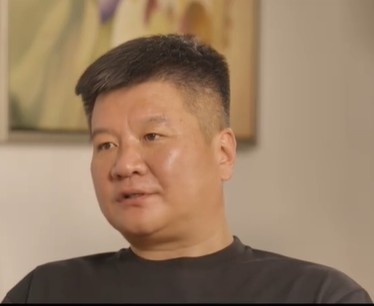 李金羽谈球员喝酒:愿意干什么是他们自己的事,我从来不管