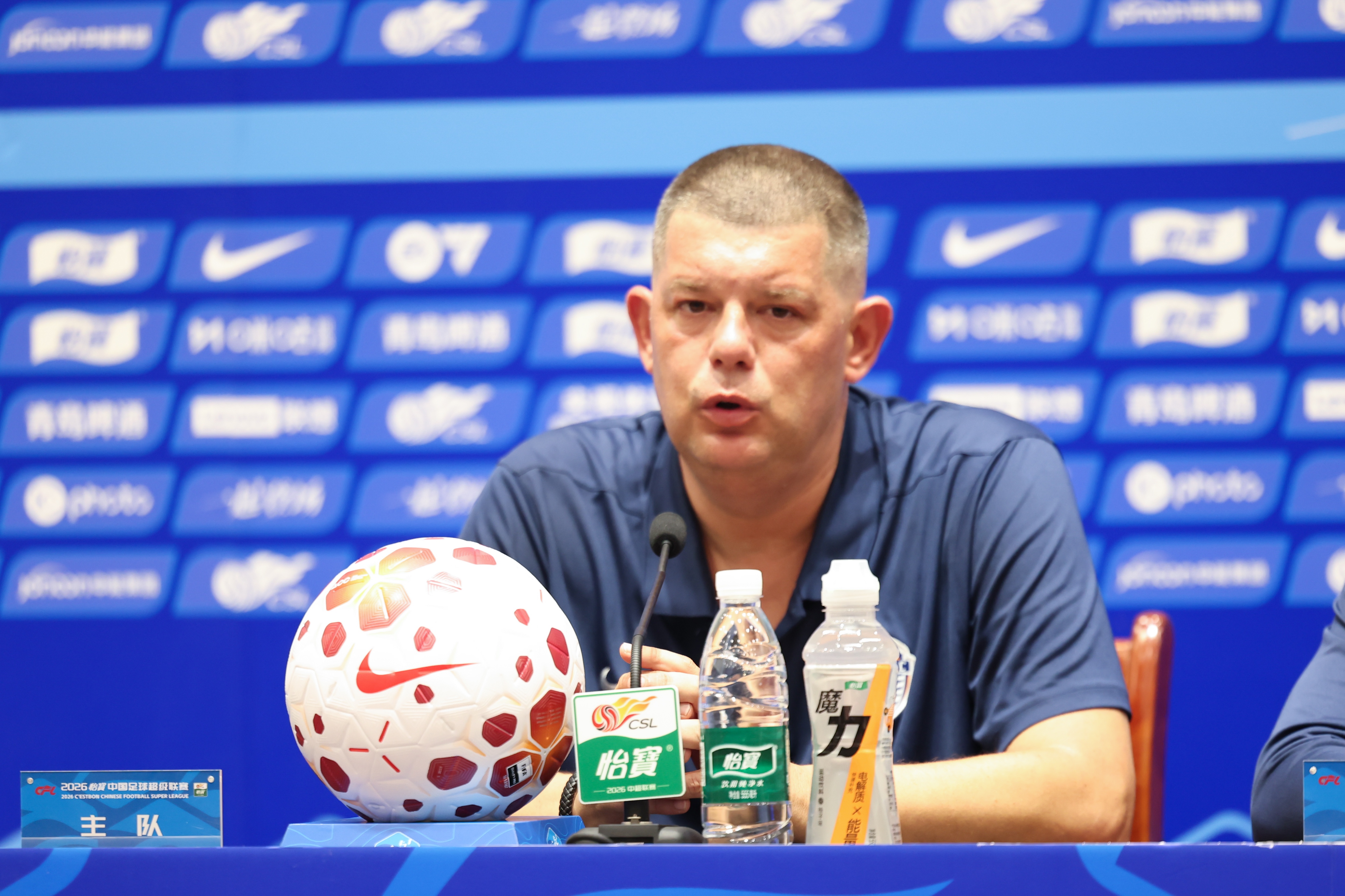深陷保级苦战!青岛海牛遭中超六连败排名垫底,6场共丢16球