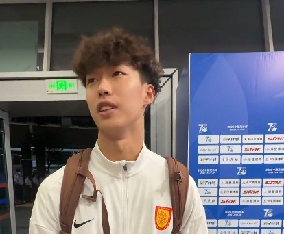 姚浩洋坦言实力有差距 寄语布尼亚明未来可期